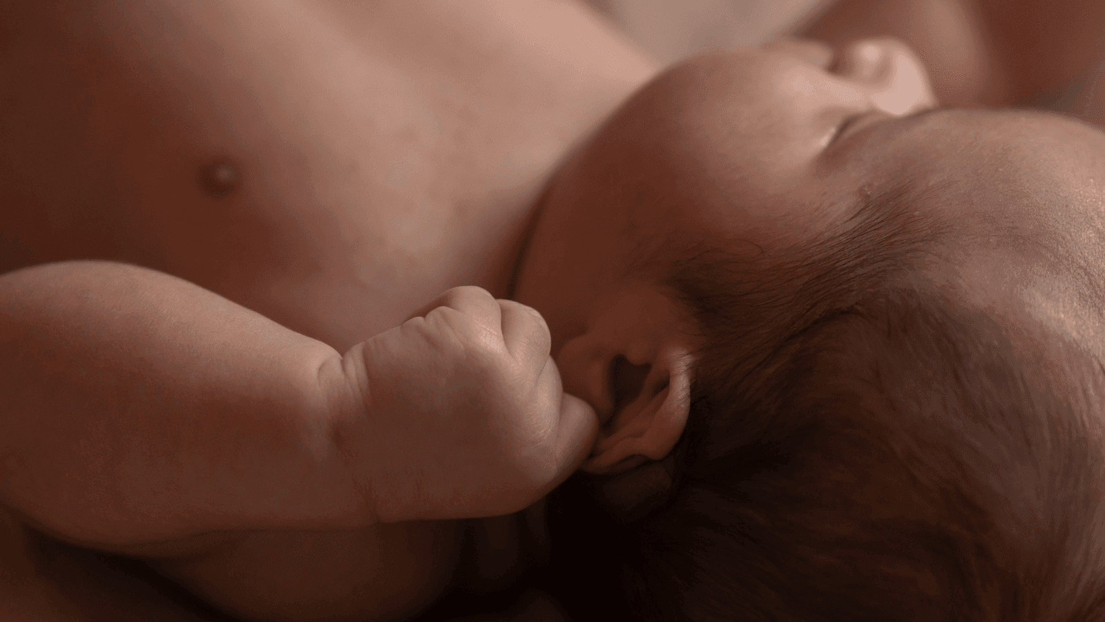 Canicule et bébé : les bons gestes pour protéger ton nouveau-né de la chaleur